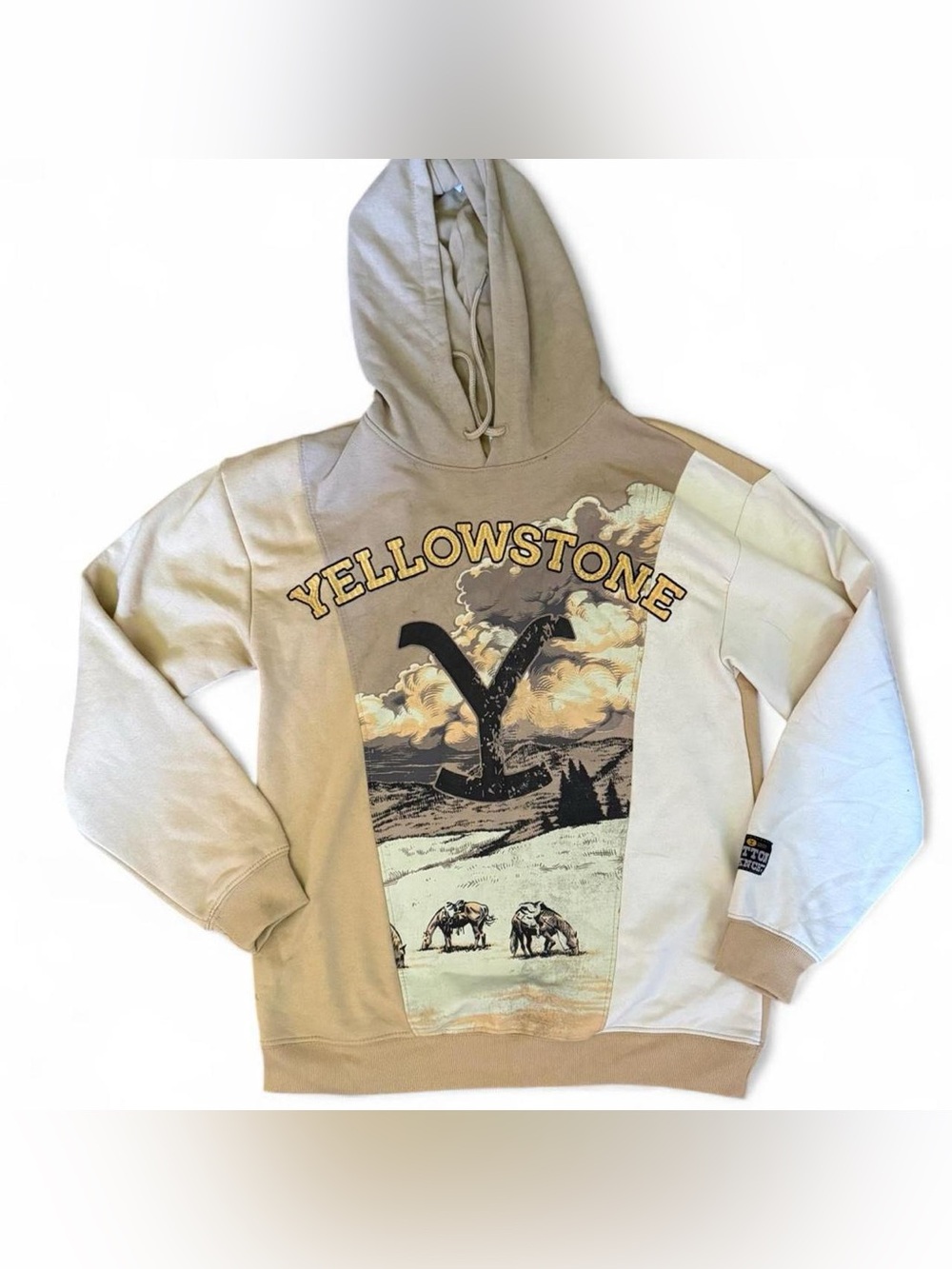 Yellowstone Graphic Hooded Sweatshirt - Beige